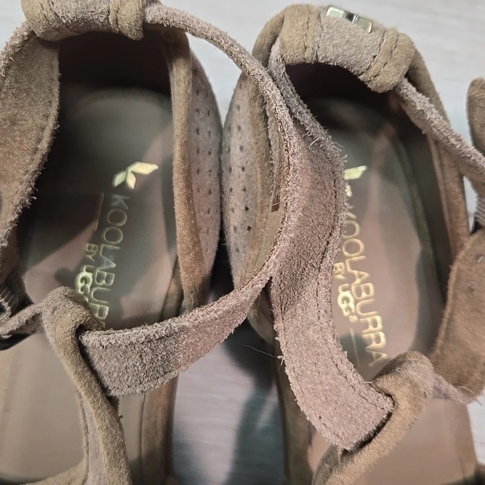 Koolaburra by Ugg Australia Women Ashlyn Leather Open Toe Heels Sandals shoes 9